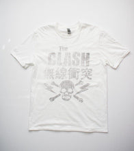 Load image into Gallery viewer, The Clash Skull &amp; Crossbones White T-shirt - StitchStreet.com
